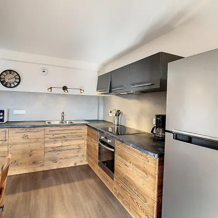2* 8 Pers, Proche Telesiege, Balcon Sud, Parking, Commerces A Proximite - Fr-1-417-17 Apartman Fontcouverte-la-Toussuire